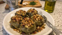 Carciofi ripieni in padella: il trucco per un ripieno morbido e saporito