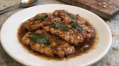 Scaloppine al marsala: il trucco per una salsa lucida e carne morbidissima
